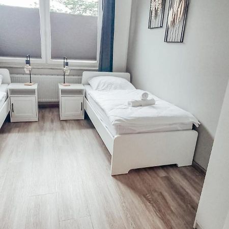 Zweibettzimmer "Grau" In Zentraler Lage Brema Esterno foto